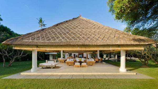 Atas Ombak - Living pavilion